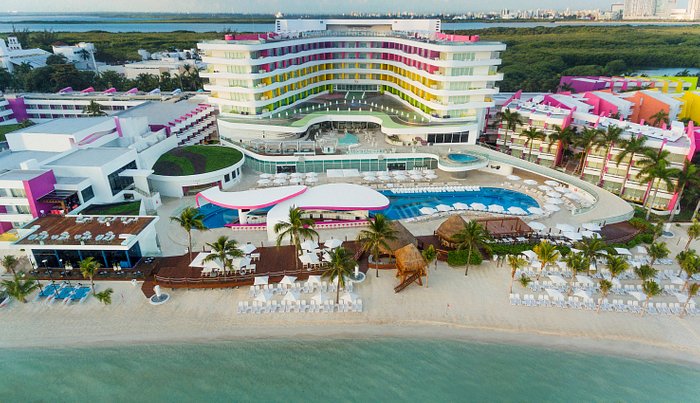 Can You go to temptation cancun without staying there