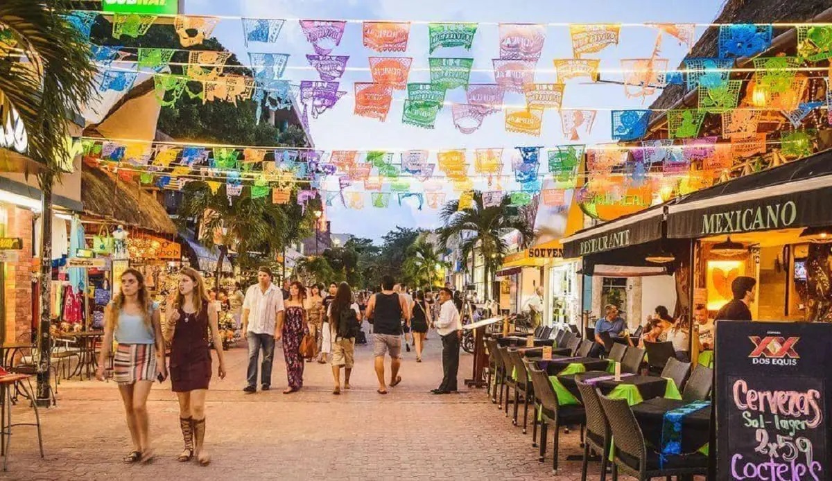 Things to Do on Fifth Avenue in Playa del Carmen
